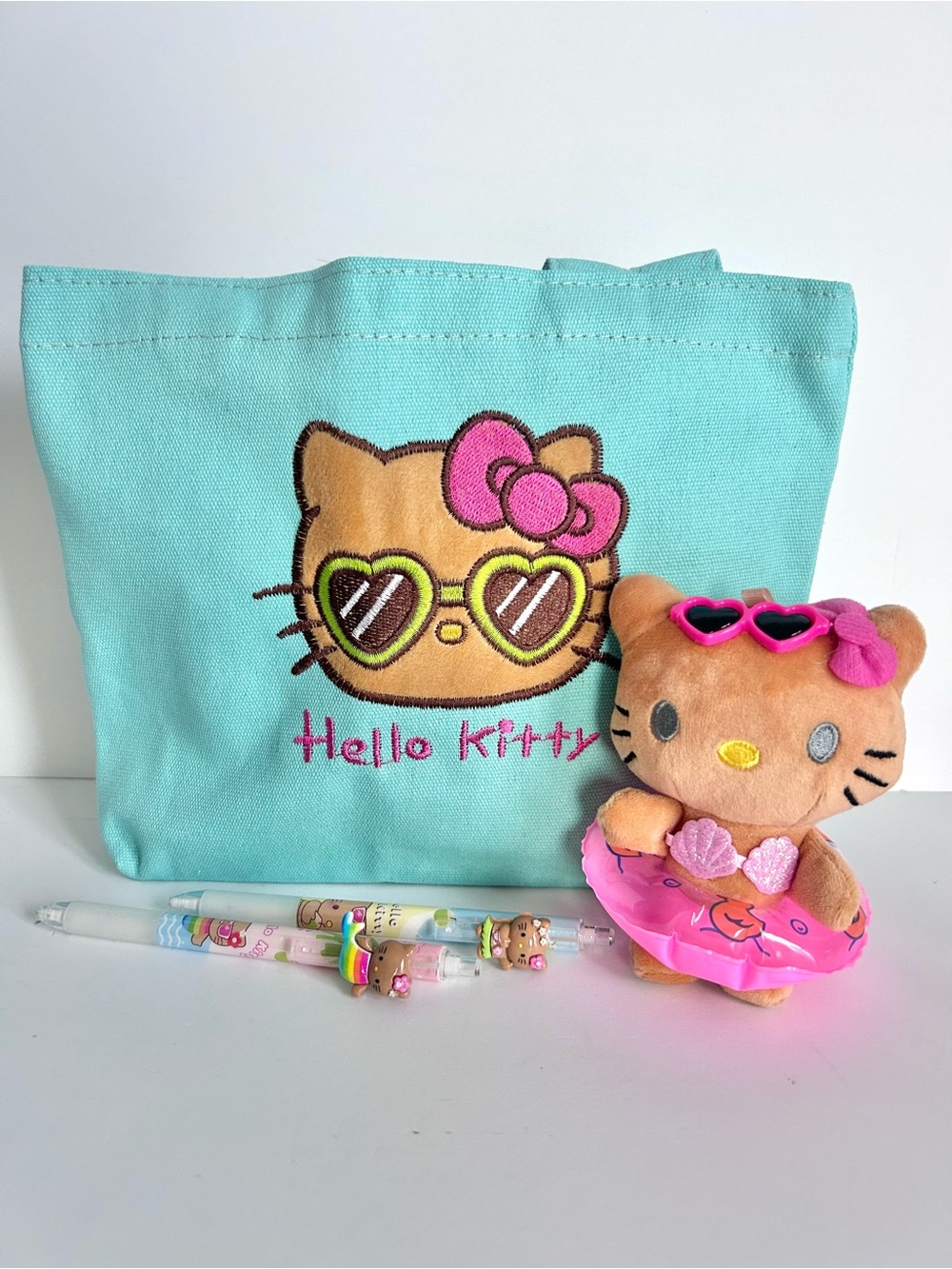 💖(HK404) Hello Kitty Adorable 5-Piece Tote Bag Bundle! - Picture 9 of 9